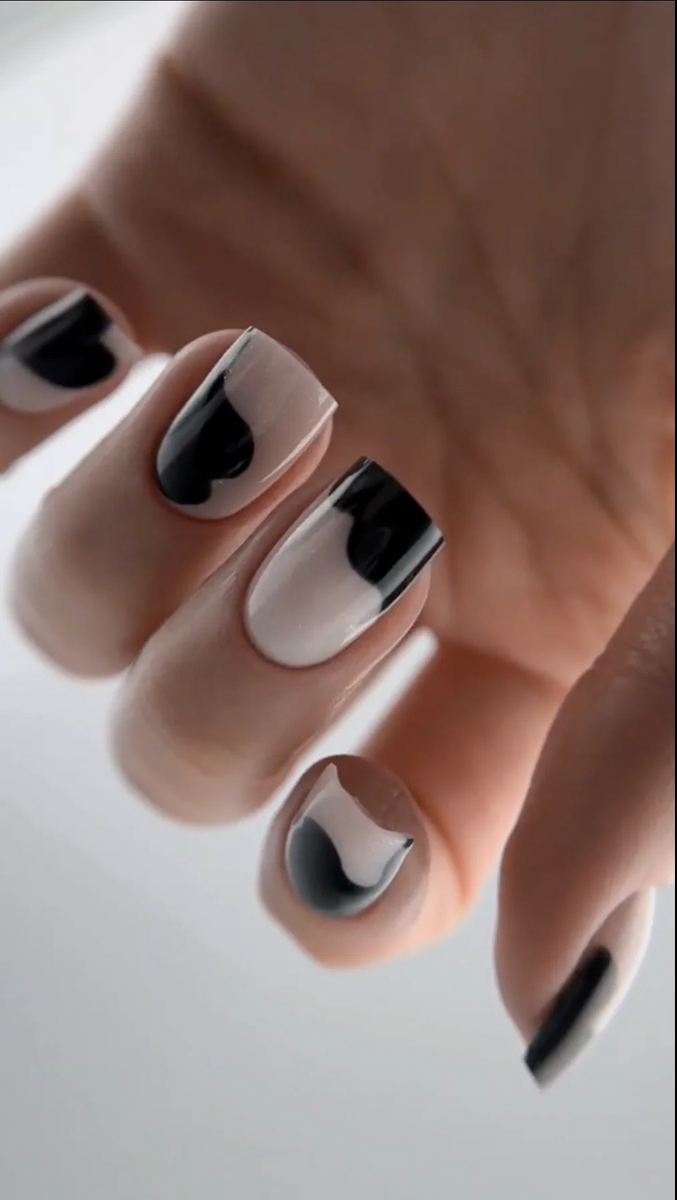 Nail Art 1 Cover Winter 25_26 - Medium